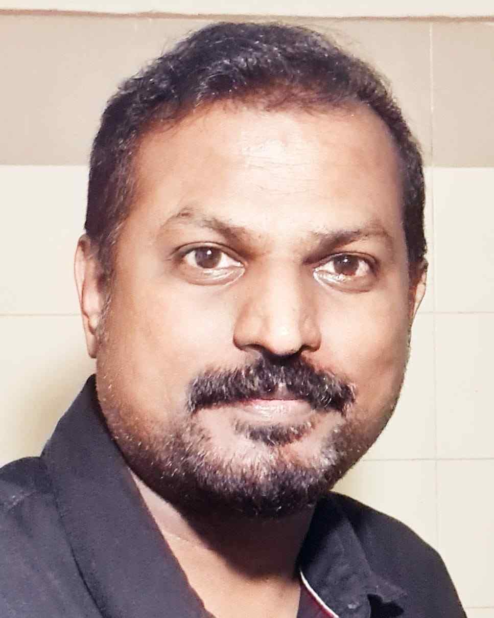 Dr Praveen H V